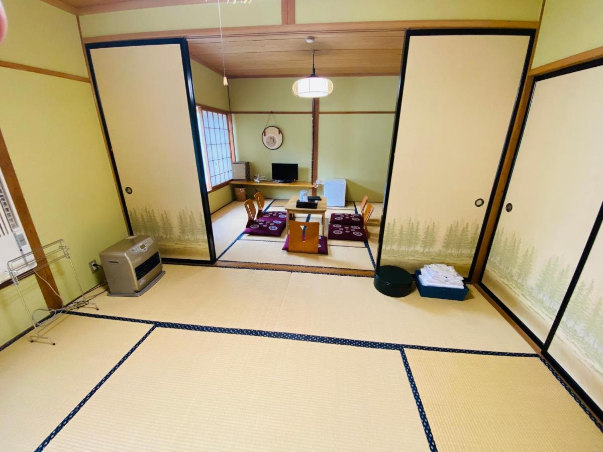 旅館いこい山荘 軽井沢町 エクステリア 写真