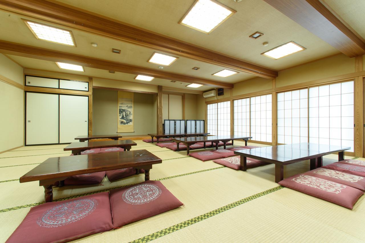 旅館いこい山荘 軽井沢町 エクステリア 写真